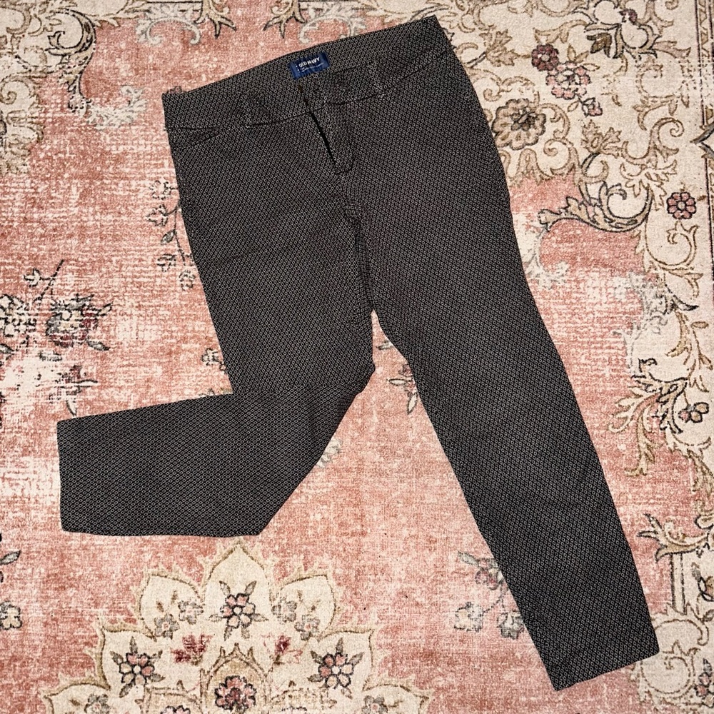 Old Navy Pixie Pant - image 1